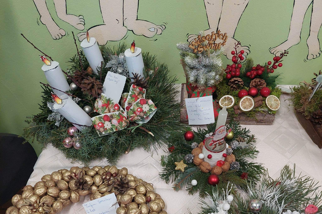 KOBYLA GÓRA: Rodzinny Stroik Świąteczny