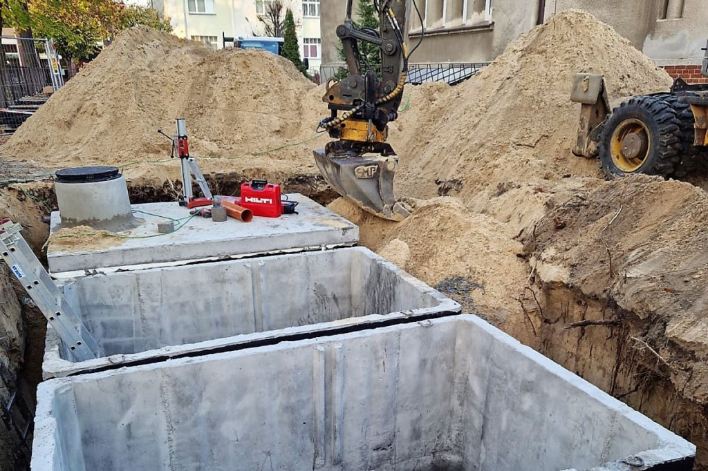 Wybudowali dwa zbiorniki na deszczówkę