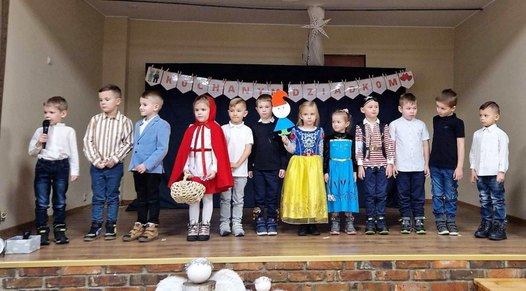 Mąkoszyce - Dzień Babci i Dziadka