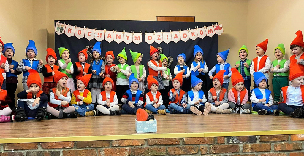 Mąkoszyce - Dzień Babci i Dziadka