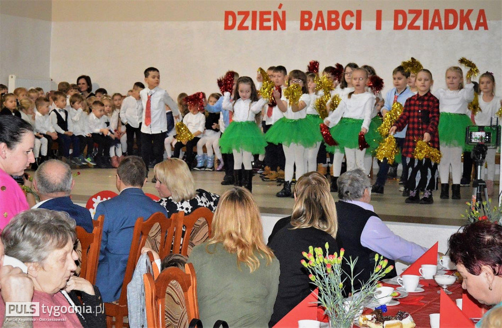Dzień Babci i Dziadka w Kraszewicach