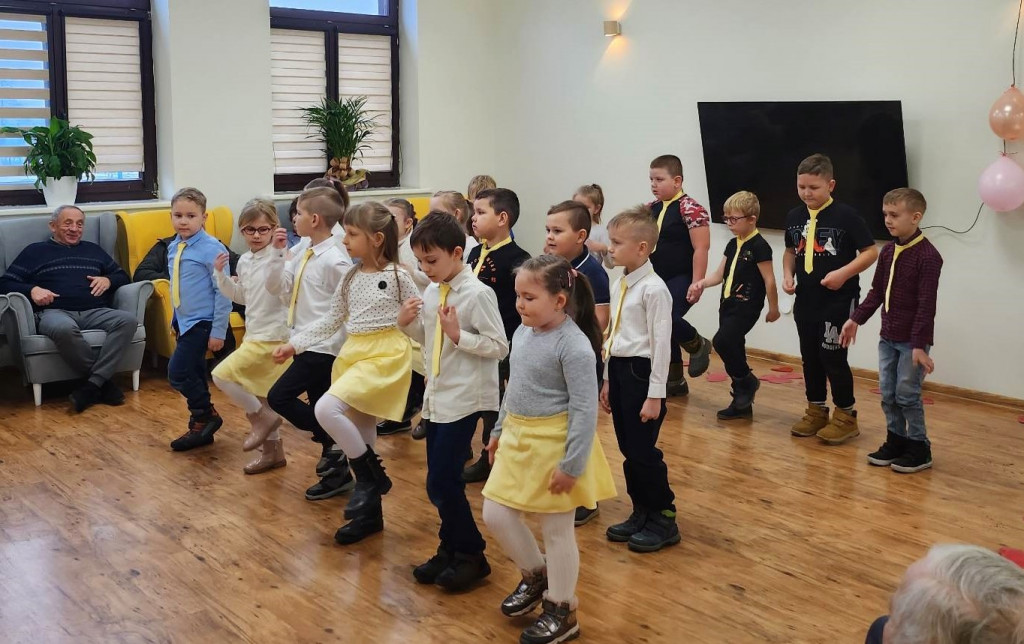 Dzień Babci i Dziadka w Klubie w Mielcuchach