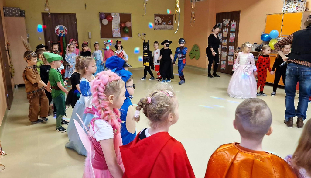 Bal karnawałowy w Mąkoszycach