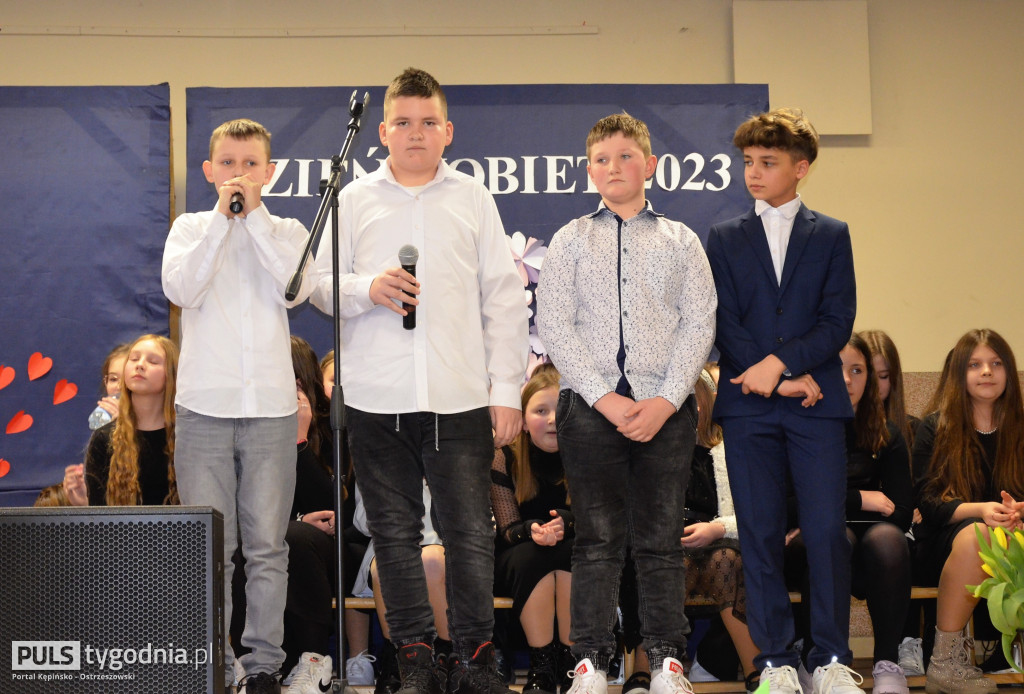 Gminny Dzień Kobiet w Czajkowie