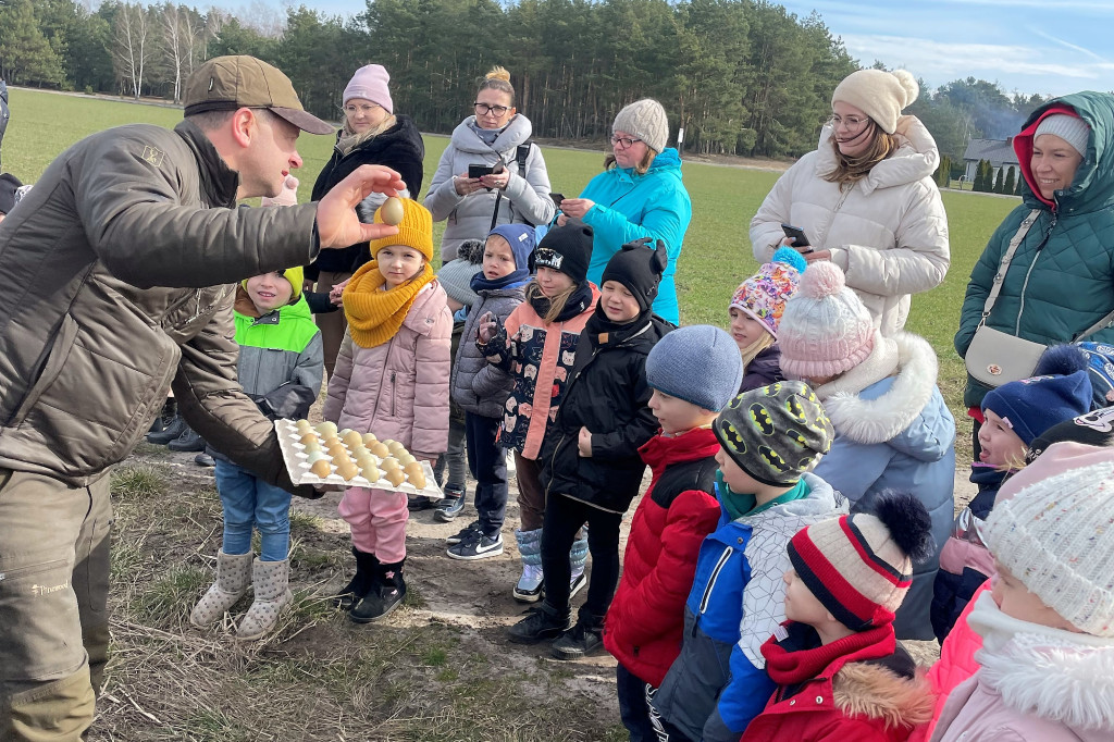 Przedszkolaki z Kraszewic na wycieczce w Wigwamie