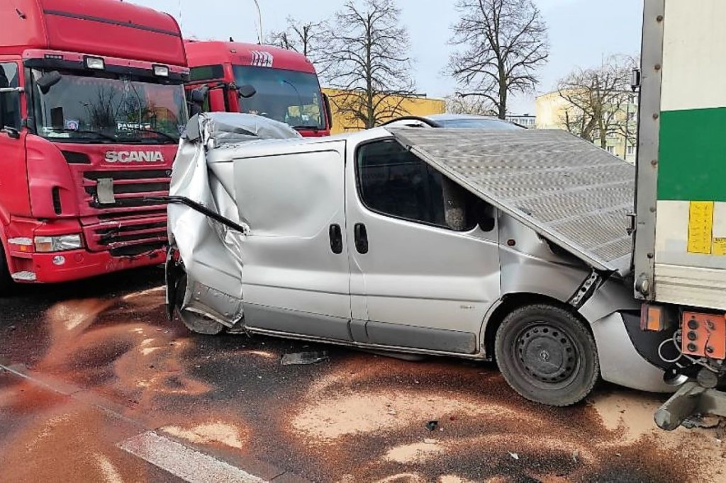 Zderzyły się trzy auta