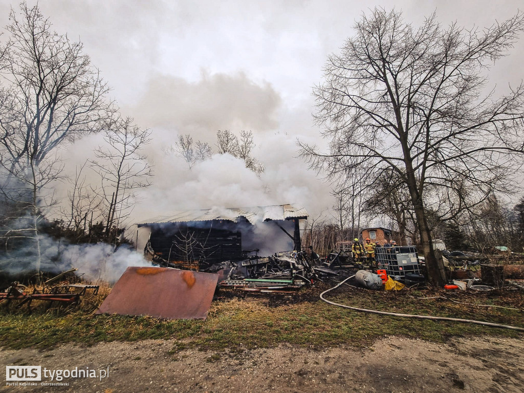 Pożar budynku gospodarczego