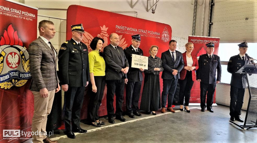 Przekazanie promes dla jednostek OSP