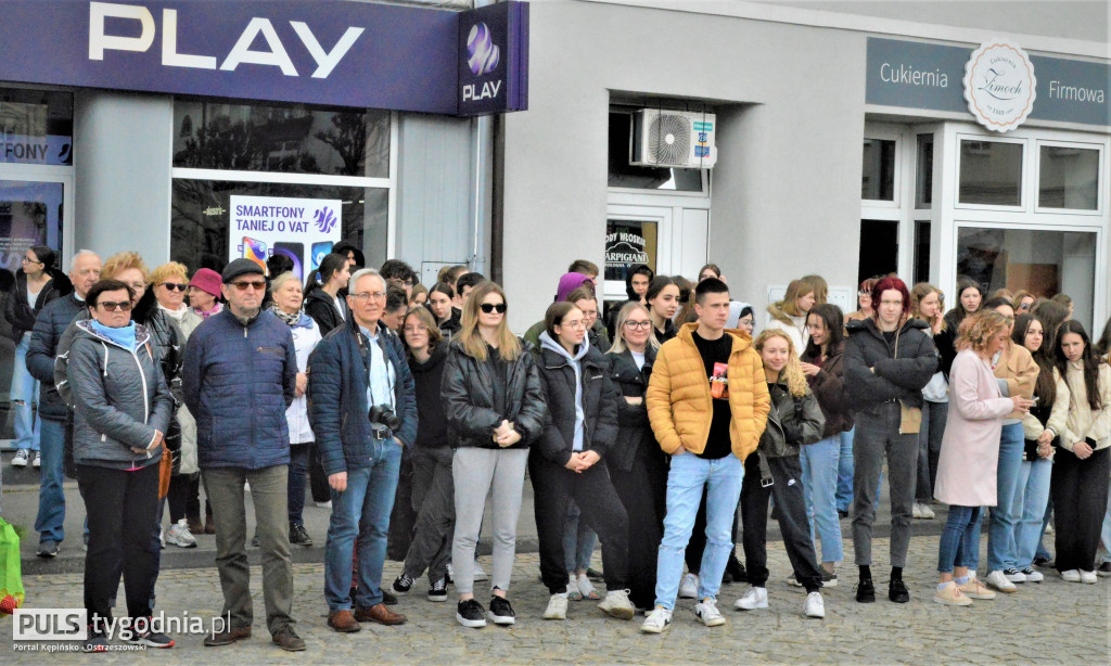 Maturzyści I LO zatańczyli poloneza