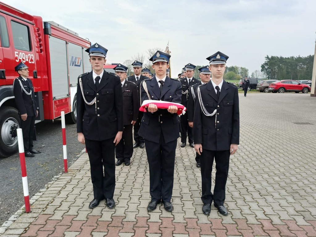 Dzień Flagi i Strażaka w Bukownicy