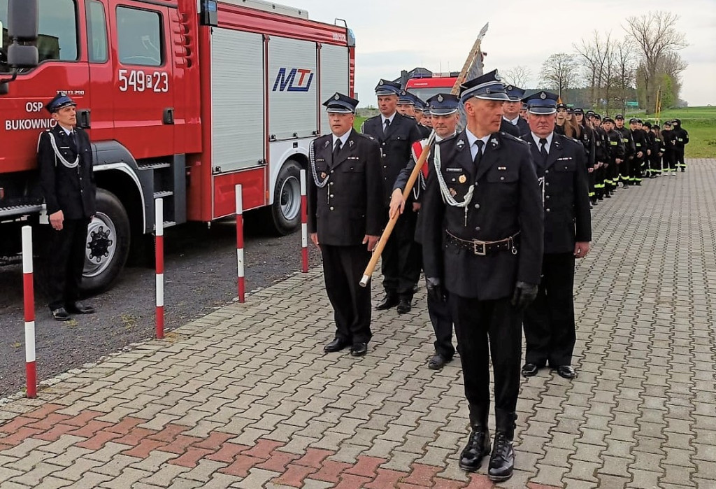 Dzień Flagi i Strażaka w Bukownicy