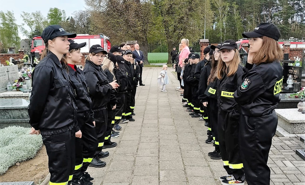 Dzień Flagi i Strażaka w Bukownicy