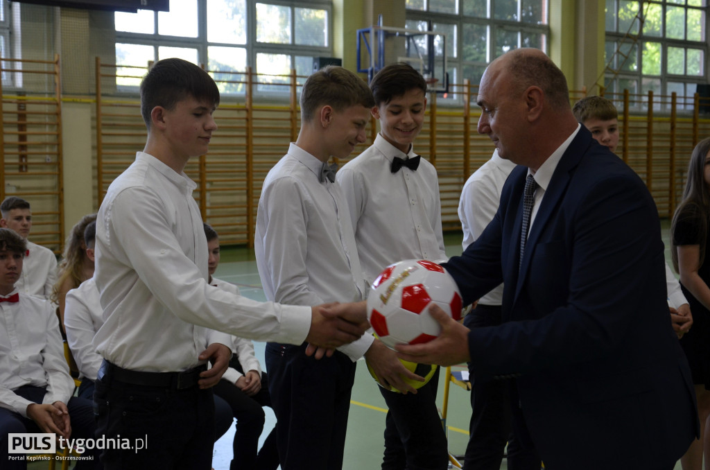 Pożegnanie klas ósmych w Kraszewicach