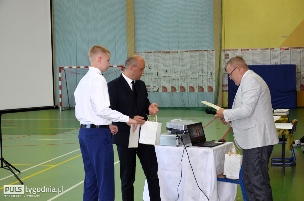 Pożegnanie klas ósmych w Kraszewicach