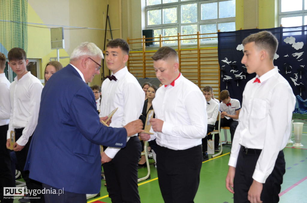 Pożegnanie klas ósmych w Kraszewicach