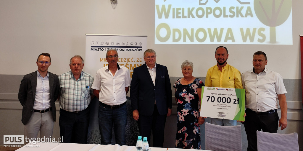 Wicemarszałek Grabowski podpisał umowy