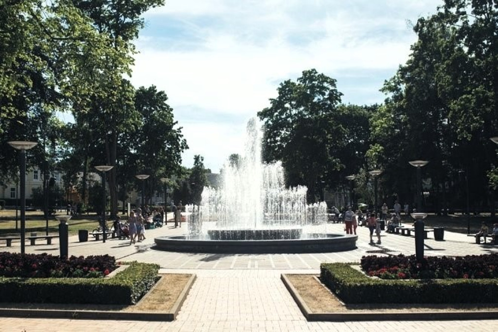 Kością niezgody fontanna i plac zabaw