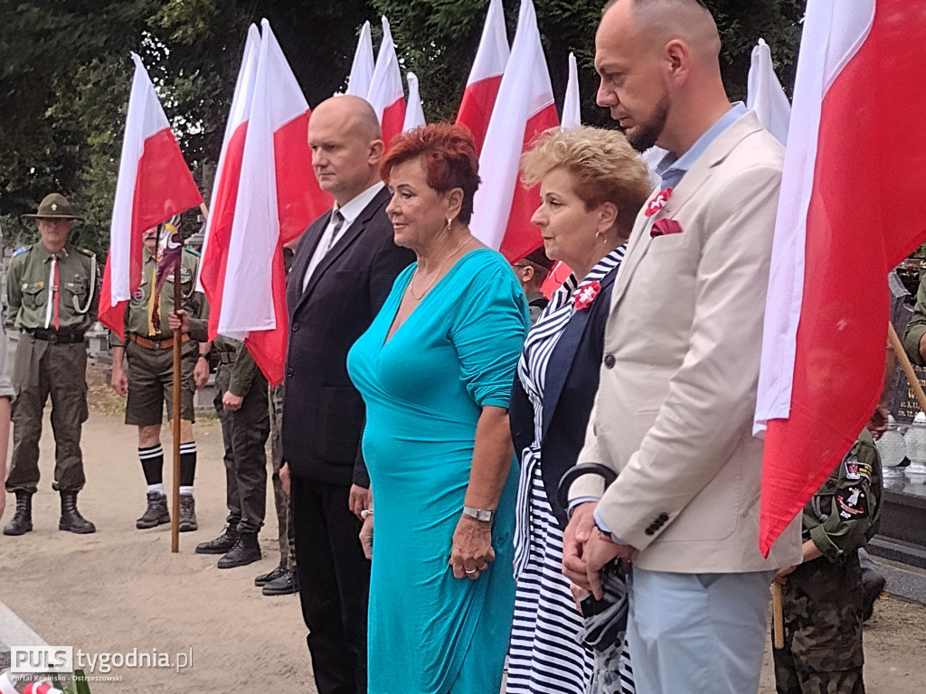 Godzina W. Ostrzeszów oddał hołd bohaterom