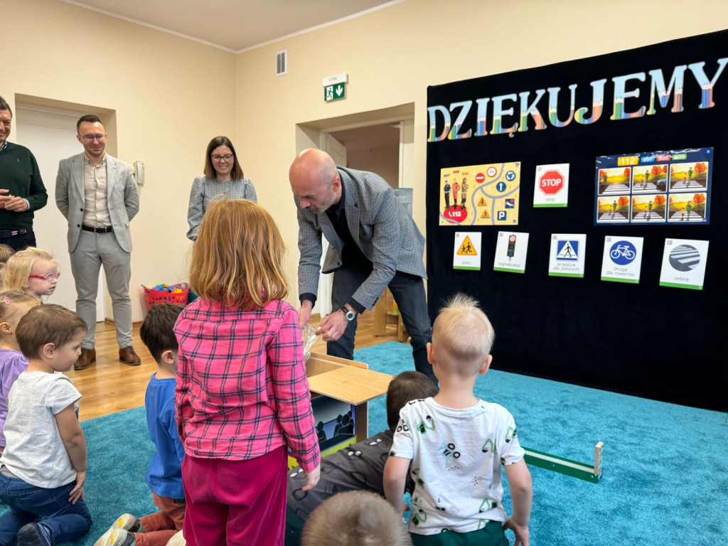 Zestaw edukacyjny dla przedszkola w Rogaszycach