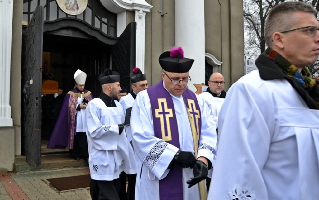 Pożegnaliśmy śp. ks. kan. Grzegorza Ignora