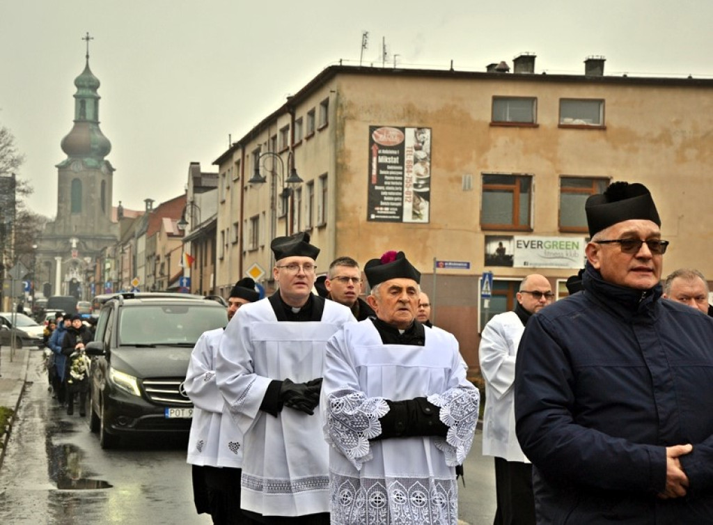 Pożegnaliśmy śp. ks. kan. Grzegorza Ignora
