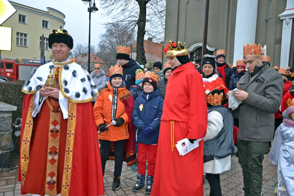 Orszak przeszedł ulicami Mikstatu