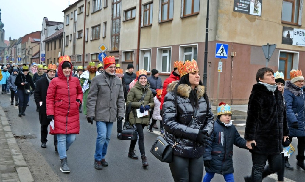 Orszak przeszedł ulicami Mikstatu