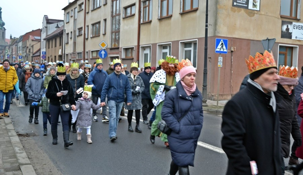 Orszak przeszedł ulicami Mikstatu