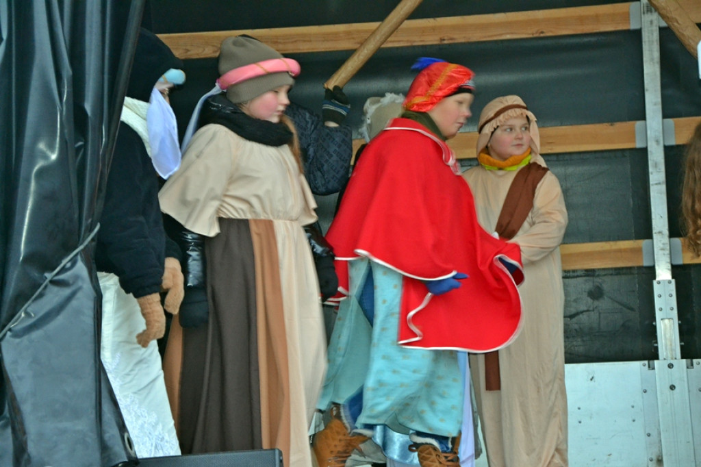 Orszak przeszedł ulicami Mikstatu