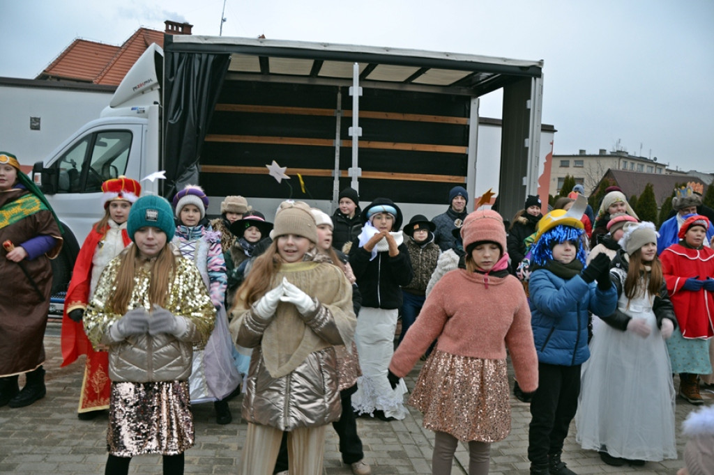 Orszak przeszedł ulicami Mikstatu