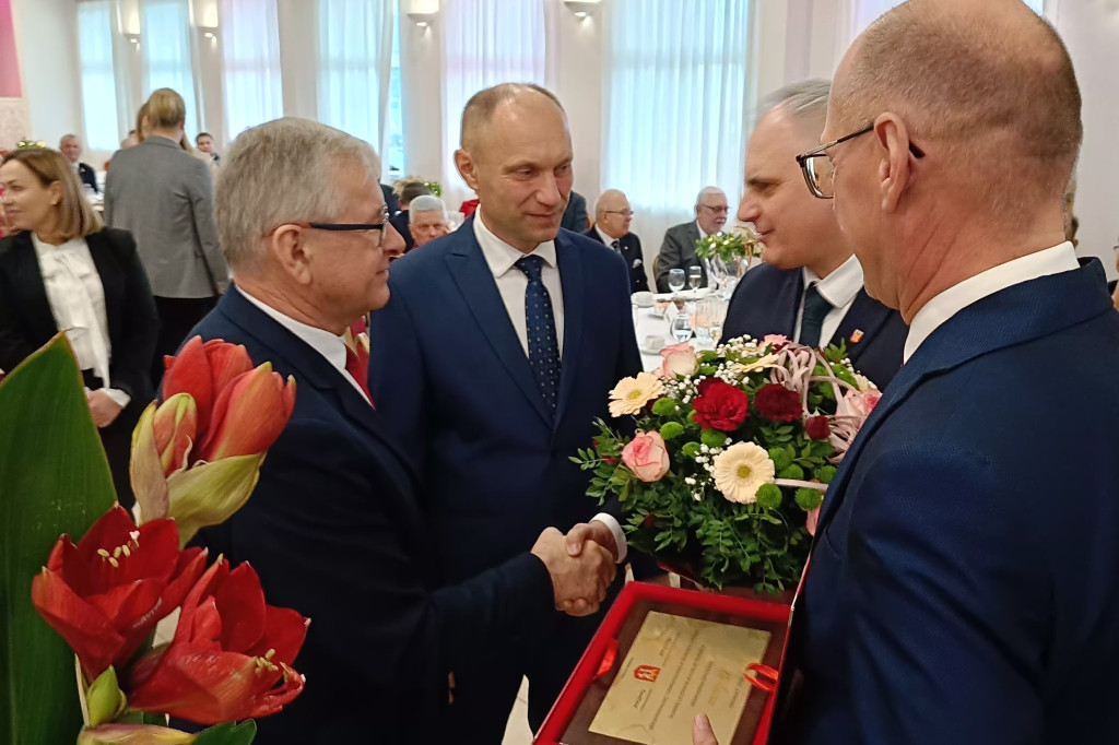 25-lecie samorządu powiatowego w Ostrzeszowie