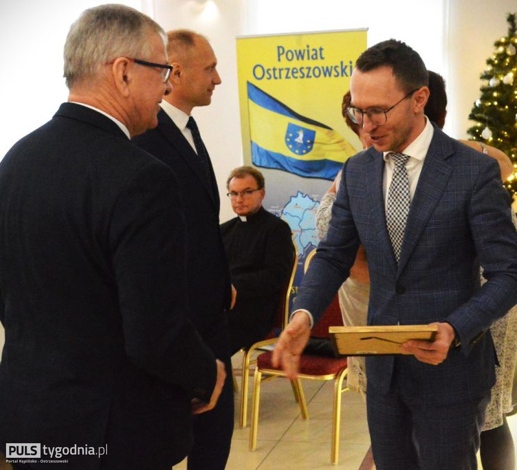 25-lecie samorządu powiatowego w Ostrzeszowie