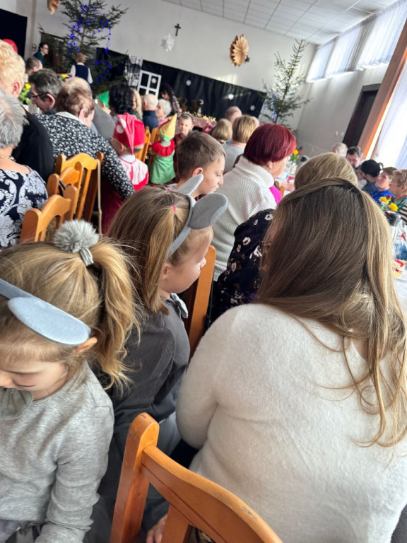 Dzień Babci i Dziadka w Rogaszycach