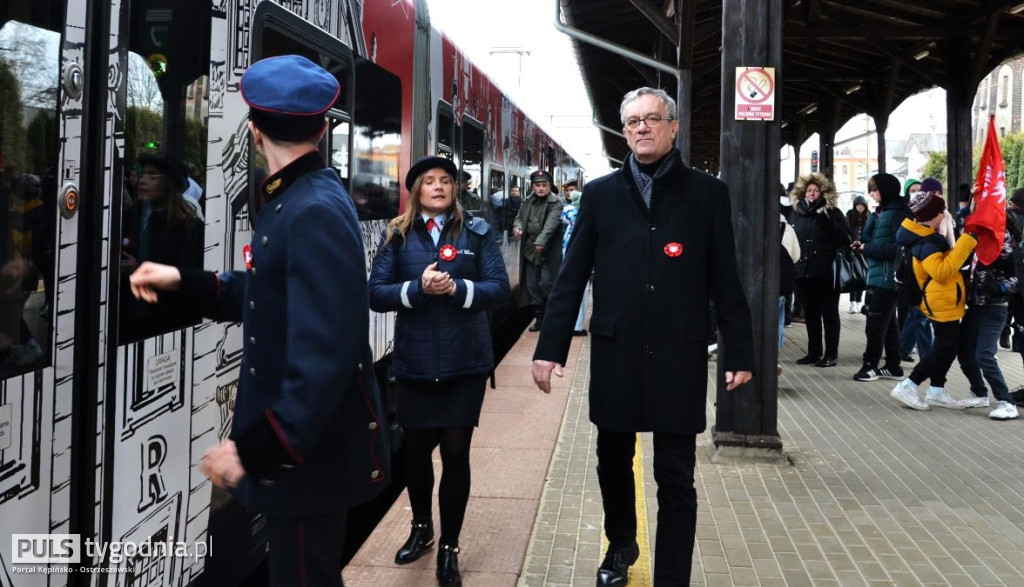 Pociąg Zwycięstwa wjechał do Ostrzeszowa