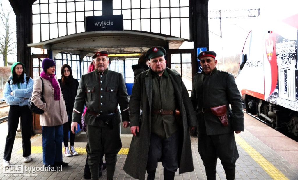 Pociąg Zwycięstwa wjechał do Ostrzeszowa
