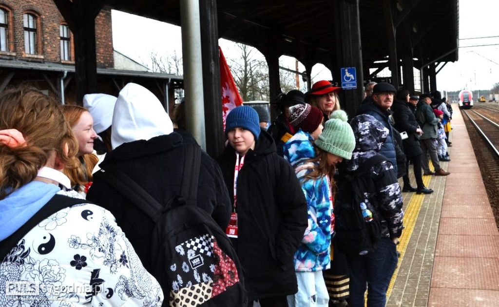 Pociąg Zwycięstwa wjechał do Ostrzeszowa