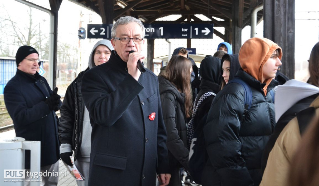 Pociąg Zwycięstwa wjechał do Ostrzeszowa