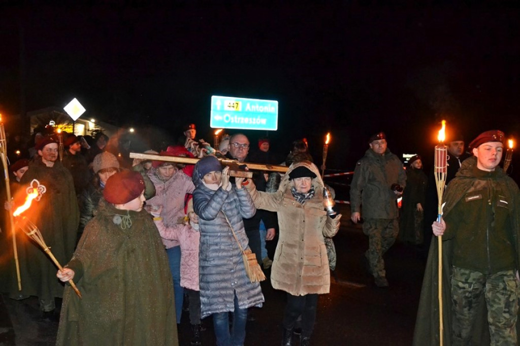 Droga krzyżowa przeszła ulicami Mikstatu