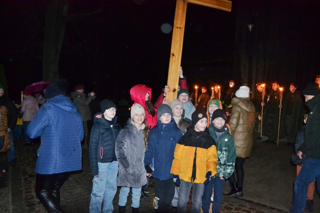 Droga krzyżowa przeszła ulicami Mikstatu