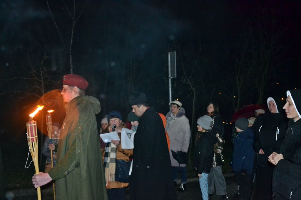 Droga krzyżowa przeszła ulicami Mikstatu