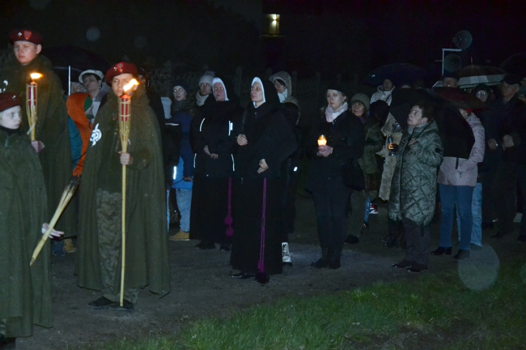 Droga krzyżowa przeszła ulicami Mikstatu