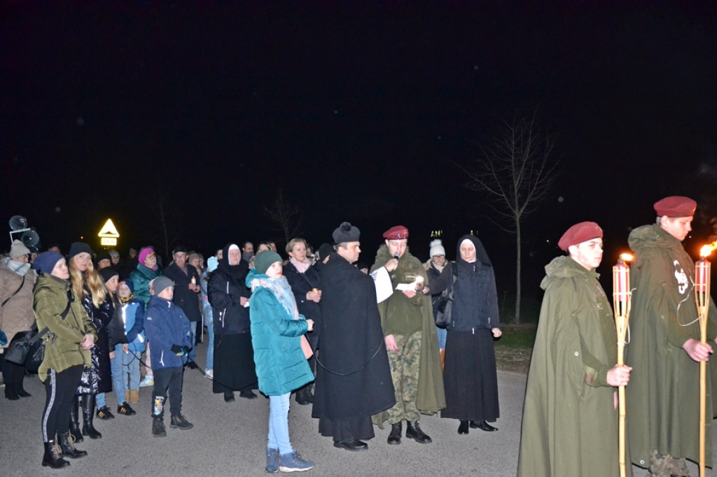 Droga krzyżowa przeszła ulicami Mikstatu
