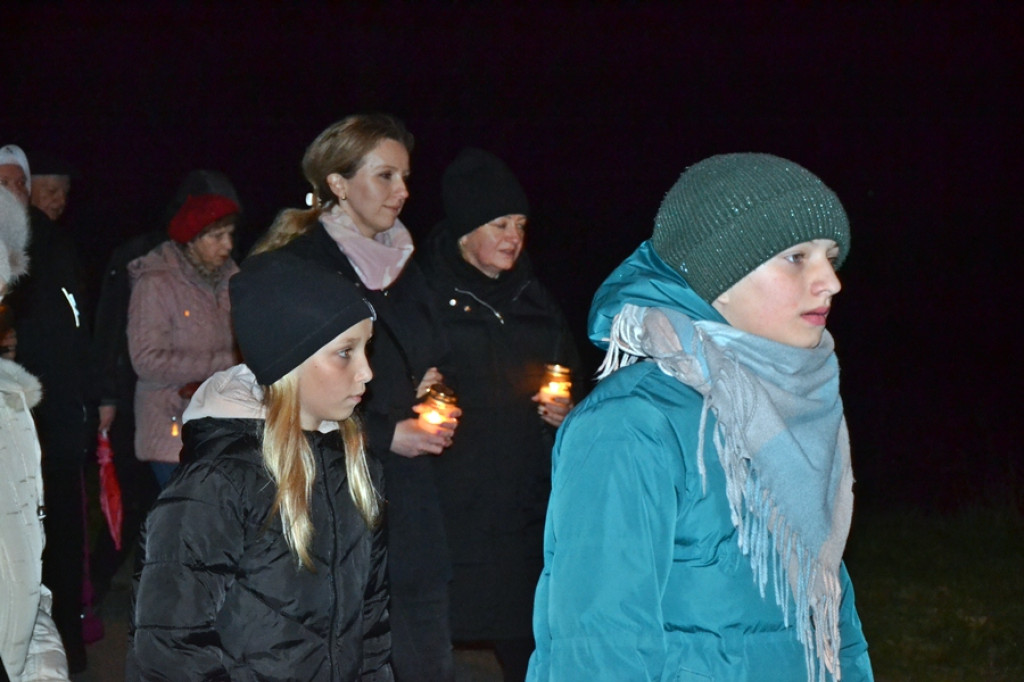Droga krzyżowa przeszła ulicami Mikstatu