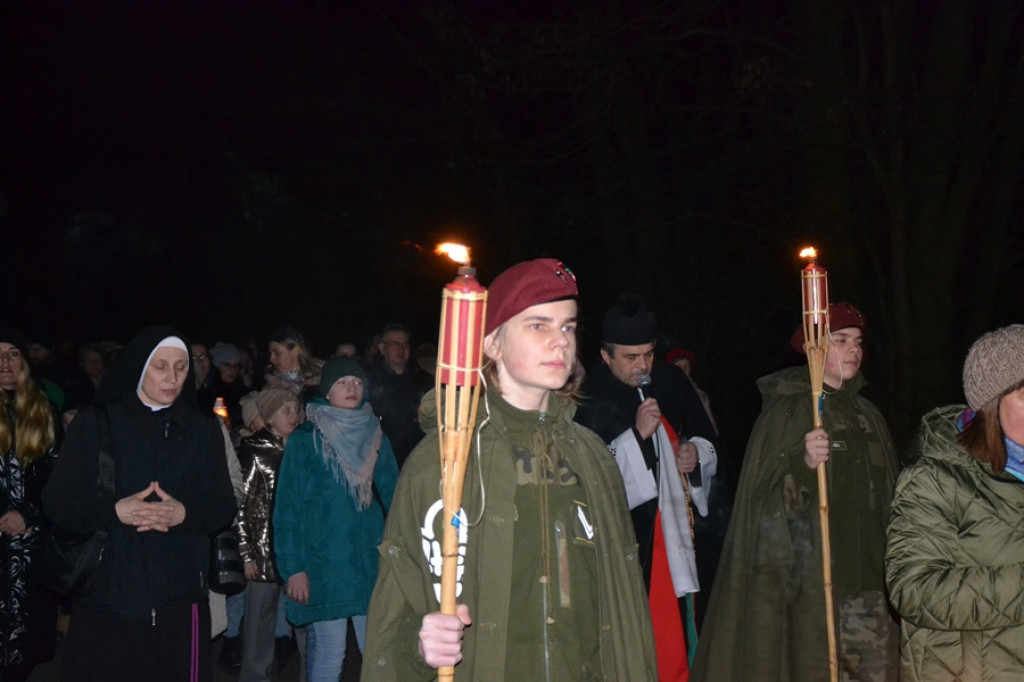 Droga krzyżowa przeszła ulicami Mikstatu