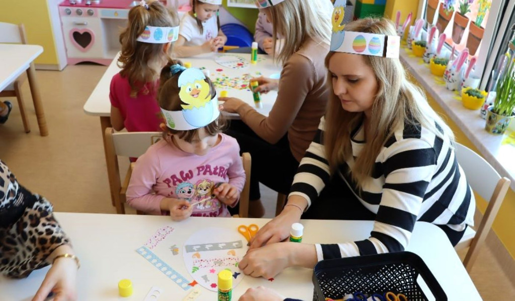 „Wielkanoc w przedszkolnym pokoju zagadek”
