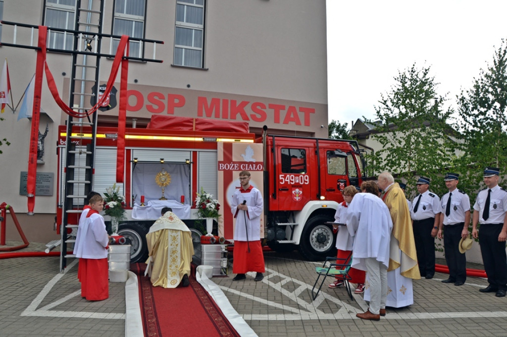 Procesja Bożego Ciała w Mikstacie