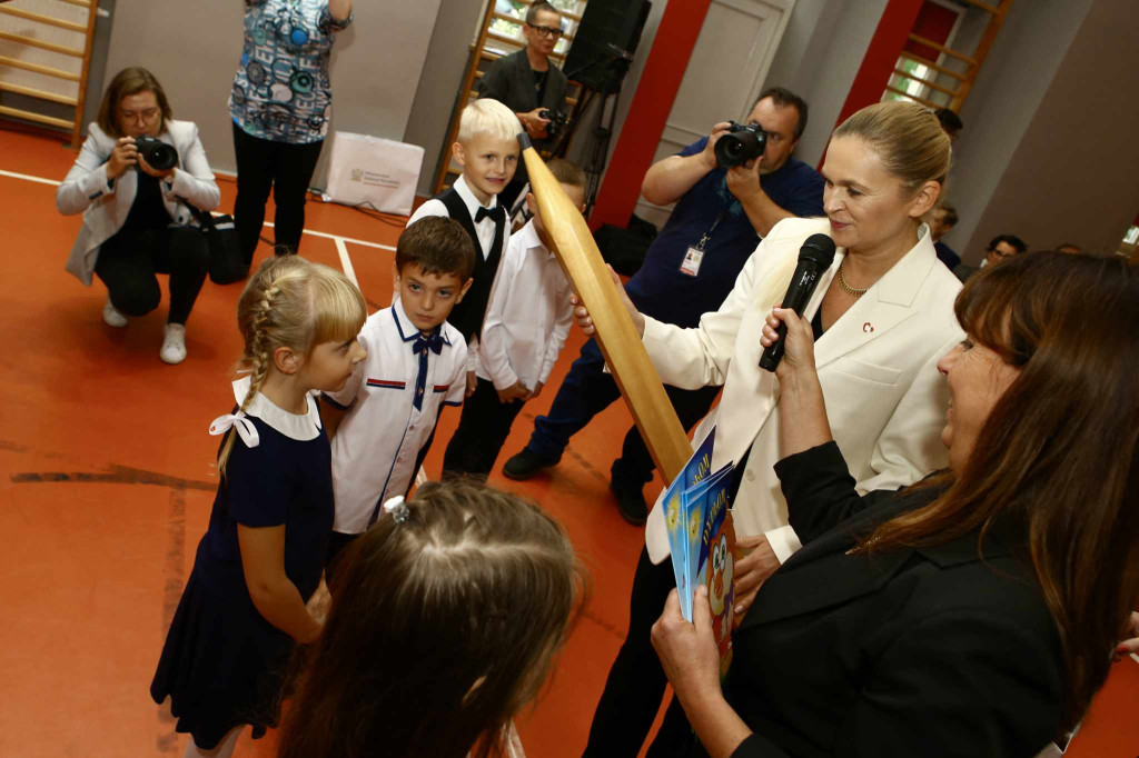 Minister edukacji w Muzeum Elementarza