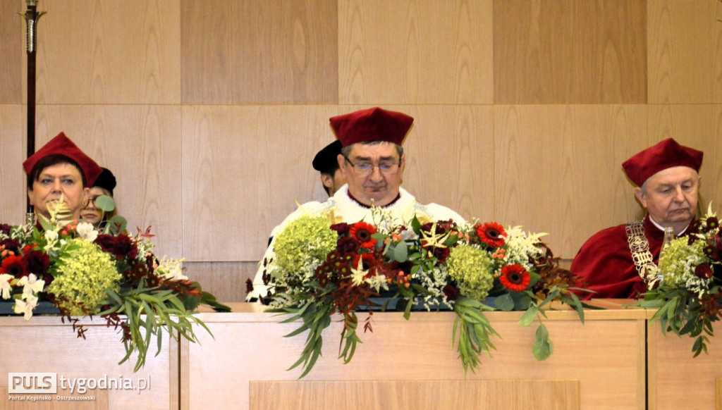 Prof. Kubiak zainaugurowal nowy rok akademicki