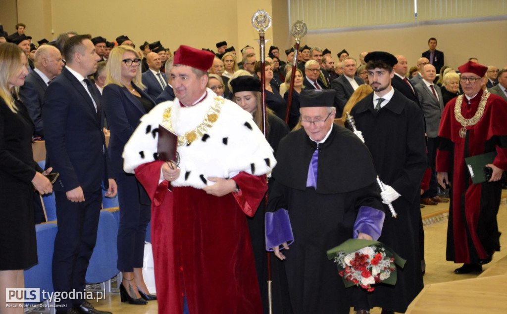 Prof. Kubiak zainaugurowal nowy rok akademicki