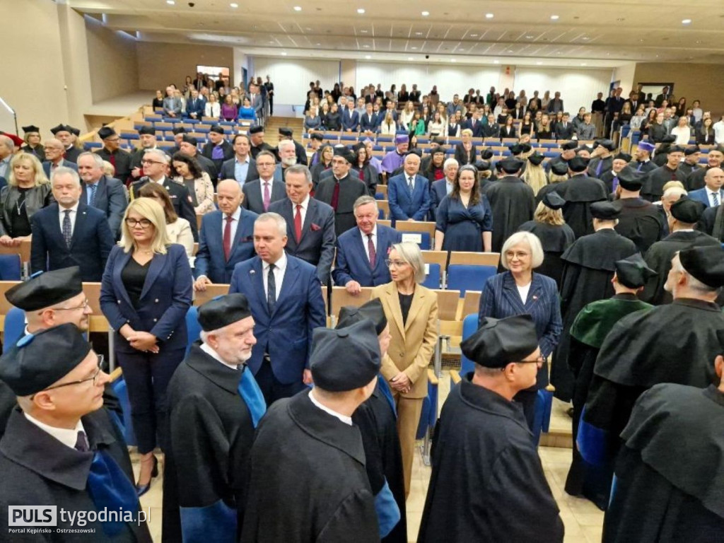 Prof. Kubiak zainaugurowal nowy rok akademicki